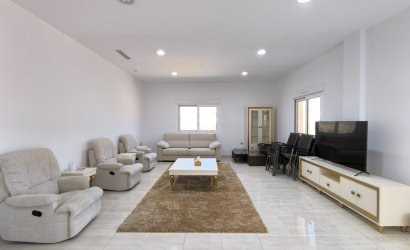 Revente - Villa -
Pinoso - Inland