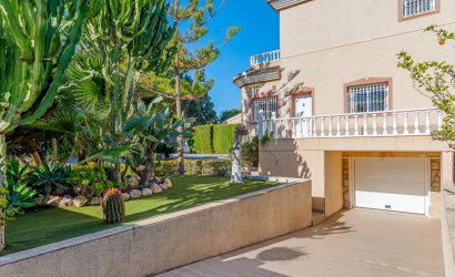 Reventa - Villa -
Ciudad Quesada - Doña Pepa