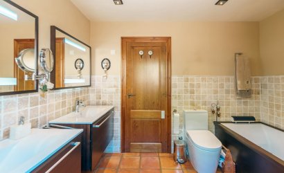 Herverkoop - Villa -
La Nucía