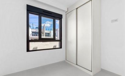 Herverkoop - Apartment -
San Miguel de Salinas - Inland