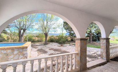 Reventa - Country House -
Yecla - Inland