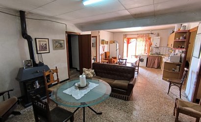 Reventa - Country House -
Yecla - Inland