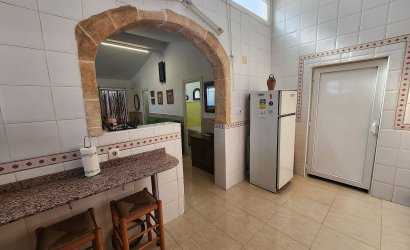 Herverkoop - Country House -
Villena