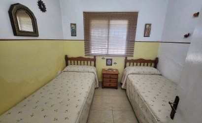 Herverkoop - Country House -
Villena