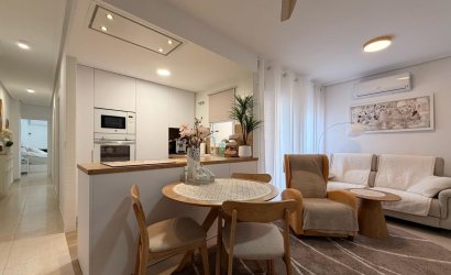 Revente - Apartment -
Torrevieja - Centro
