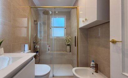 Revente - Apartment -
Torrevieja - Centro