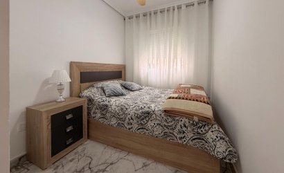 Revente - Apartment -
Torrevieja - Centro