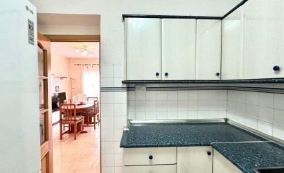 Revente - Apartment -
Torrevieja - Estacion De Autobuses