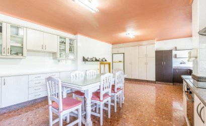 Revente - Villa -
Yecla - Inland