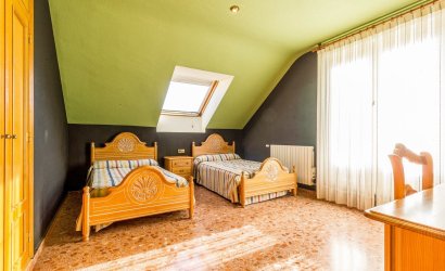 Revente - Villa -
Yecla - Inland