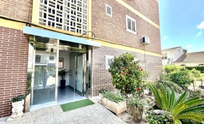 Herverkoop - Apartment -
La Zenia - Costa Blanca