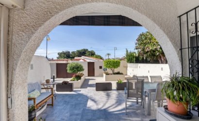 Herverkoop - Villa -
Torrevieja - Costa Blanca