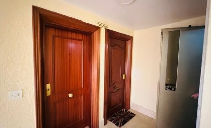 Resale - Apartment -
Torrevieja - Playa del Cura