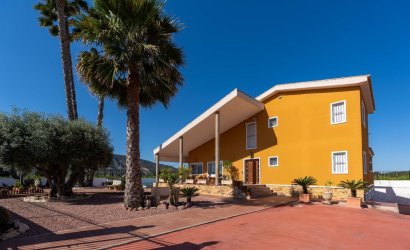 Herverkoop - Villa -
Orihuela - Inland