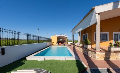 Herverkoop - Villa -
Orihuela - Inland