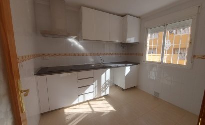 Herverkoop - Town House -
Rojales - Inland
