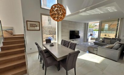 Herverkoop - Villa -
Orihuela Costa - Villamartín