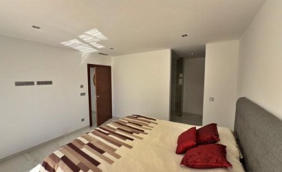 Herverkoop - Villa -
Orihuela Costa - Villamartín