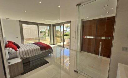 Herverkoop - Villa -
Orihuela Costa - Villamartín