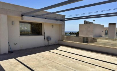 Herverkoop - Villa -
Orihuela Costa - Villamartín