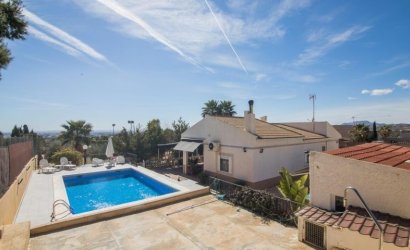Herverkoop - Villa -
Elche - Costa Blanca