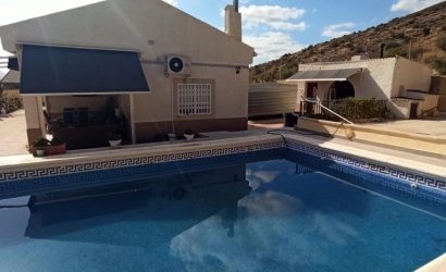 Herverkoop - Villa -
Elche - Costa Blanca