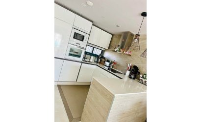 Herverkoop - Penthouse -
El Raso - Costa Blanca