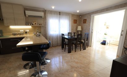 Reventa - Villa -
Torrevieja - Costa Blanca