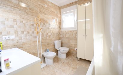 Reventa - Villa -
Torrevieja - Costa Blanca