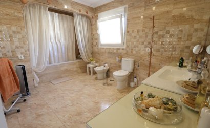 Reventa - Villa -
Torrevieja - Costa Blanca