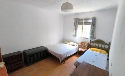 Resale - Country House -
Yecla - Inland