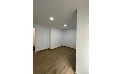 Herverkoop - Apartment -
Torrevieja - La Mata