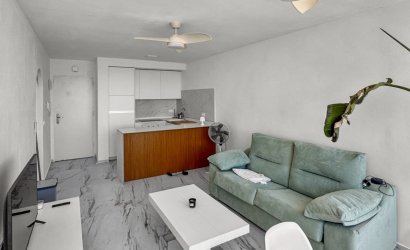 Resale - Apartment -
Orihuela Costa - Punta Prima
