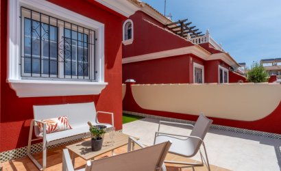 Herverkoop - Villa -
Orihuela Costa - Costa Blanca