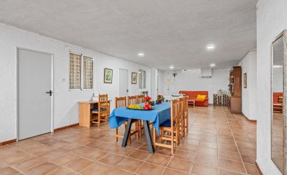 Herverkoop - Finca -
Puerto Lumbreras - El Esparragal