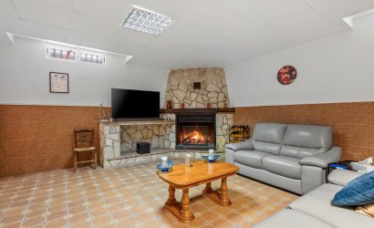 Herverkoop - Finca -
Puerto Lumbreras - El Esparragal
