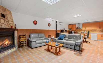 Herverkoop - Finca -
Puerto Lumbreras - El Esparragal