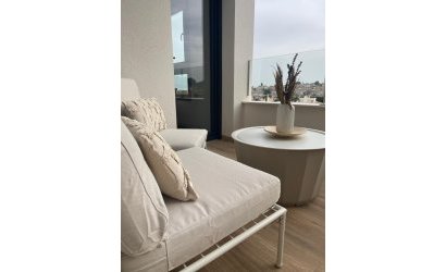 Herverkoop - Penthouse -
Orihuela Costa - Las Filipinas