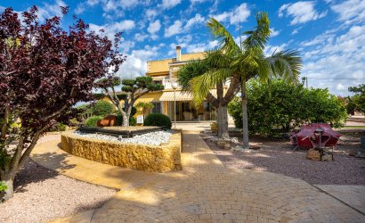 Herverkoop - Villa -
Elche - Costa Blanca