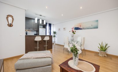 Herverkoop - Apartment -
Torrevieja - Centro