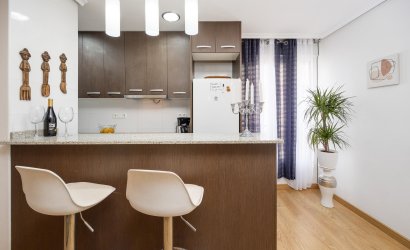 Herverkoop - Apartment -
Torrevieja - Centro