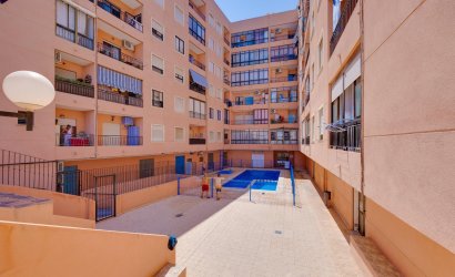 Herverkoop - Apartment -
Torrevieja - Centro