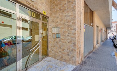 Herverkoop - Apartment -
Torrevieja - Centro