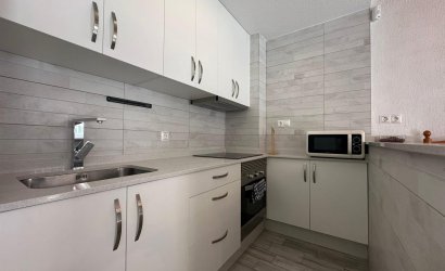 Herverkoop - Town House -
Torrevieja - Cabo Cervera