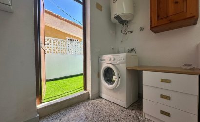 Herverkoop - Town House -
Torrevieja - Cabo Cervera