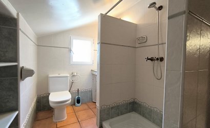 Reventa - Villa -
Yecla - Inland