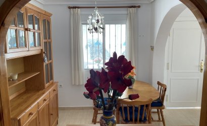 Reventa - Villa -
Camposol - Inland