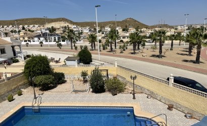 Reventa - Villa -
Camposol - Inland