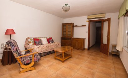 Reventa - Villa -
Benijofar - Costa Blanca