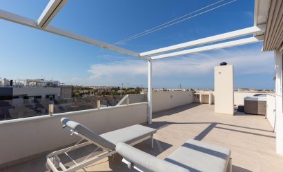 Reventa - Ático -
Orihuela Costa - Playa Flamenca